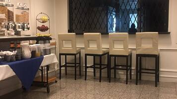 Bao gồm bữa sáng kiểu Âu hàng ngày