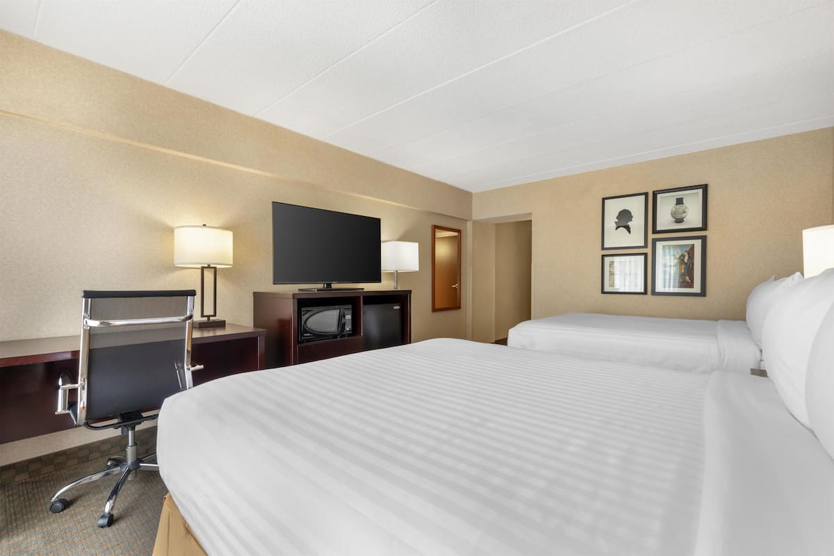 Standard Room, 2 Double Beds, Accessible, Non Smoking