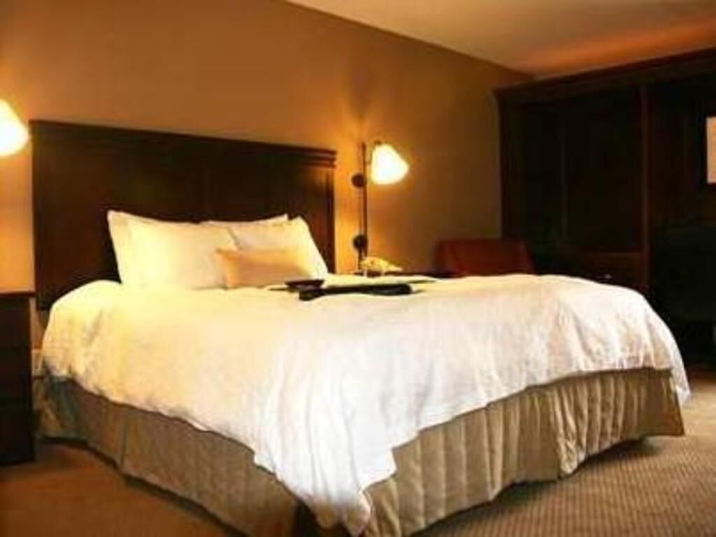 Iron/ironing board, free cots/infant beds, free WiFi, bed sheets