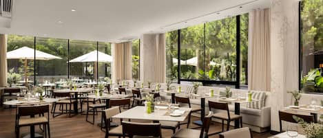 2 restaurants, breakfast, lunch, dinner served; Mediterranean cuisine