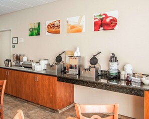 Free daily continental breakfast