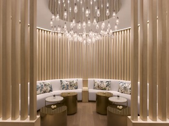 Couples treatment rooms, sauna, hot tub, steam room, prenatal massages at PGA National Resort