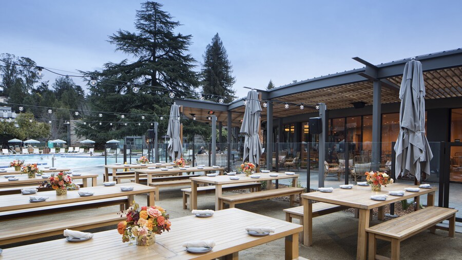 Flamingo Resort & Spa Santa Rosa Sonoma, Tapestry by Hilton