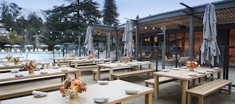 Flamingo Resort & Spa Santa Rosa Sonoma, Tapestry by Hilton