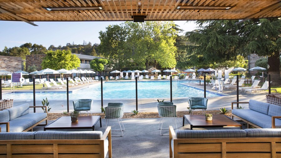 Flamingo Resort & Spa Santa Rosa Sonoma, Tapestry by Hilton