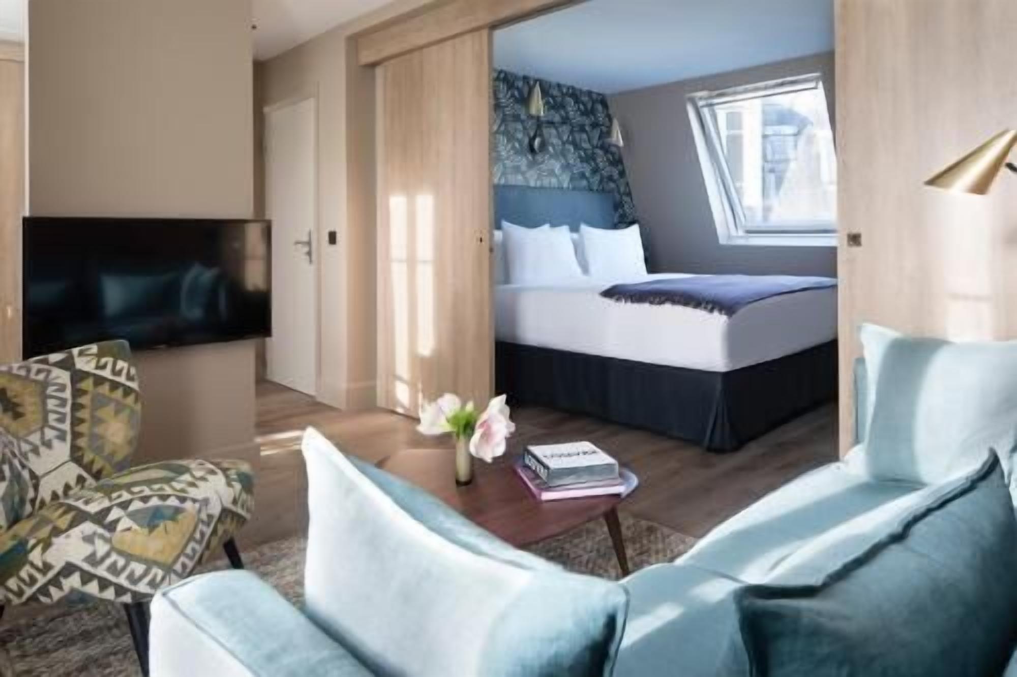 In-room safe, desk, blackout drapes, soundproofing