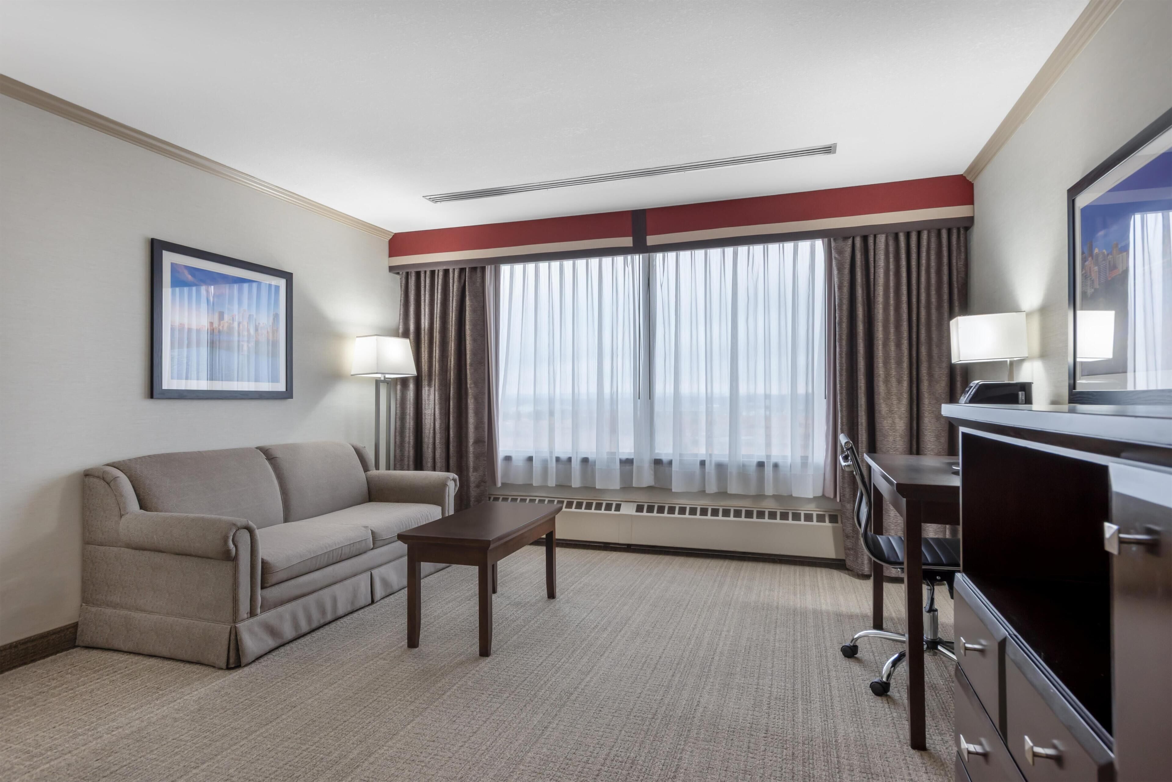 Photo - Best Western Plus Port Ocall