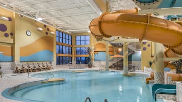 2 indoor pools