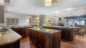 Daily buffet breakfast (CAD 16.95 per person)