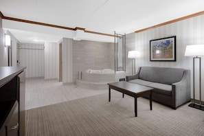 Standard-huone, 1 suuri parisänky, tupakointi kielletty, poreamme | Kannettavalle tietokoneelle sopiva työtila, pimennysverhot