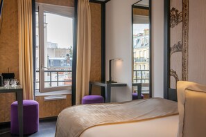Standard Single Room | 1 bedroom, premium bedding, minibar, in-room safe