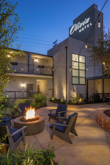 Olivia Hotel – Affordable hotel in Los Angeles
