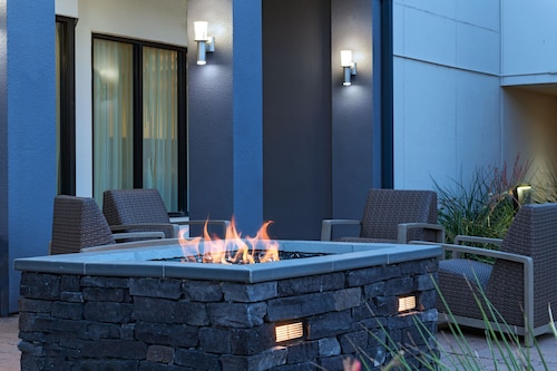 Courtyard by Marriott Fort Worth University Drive