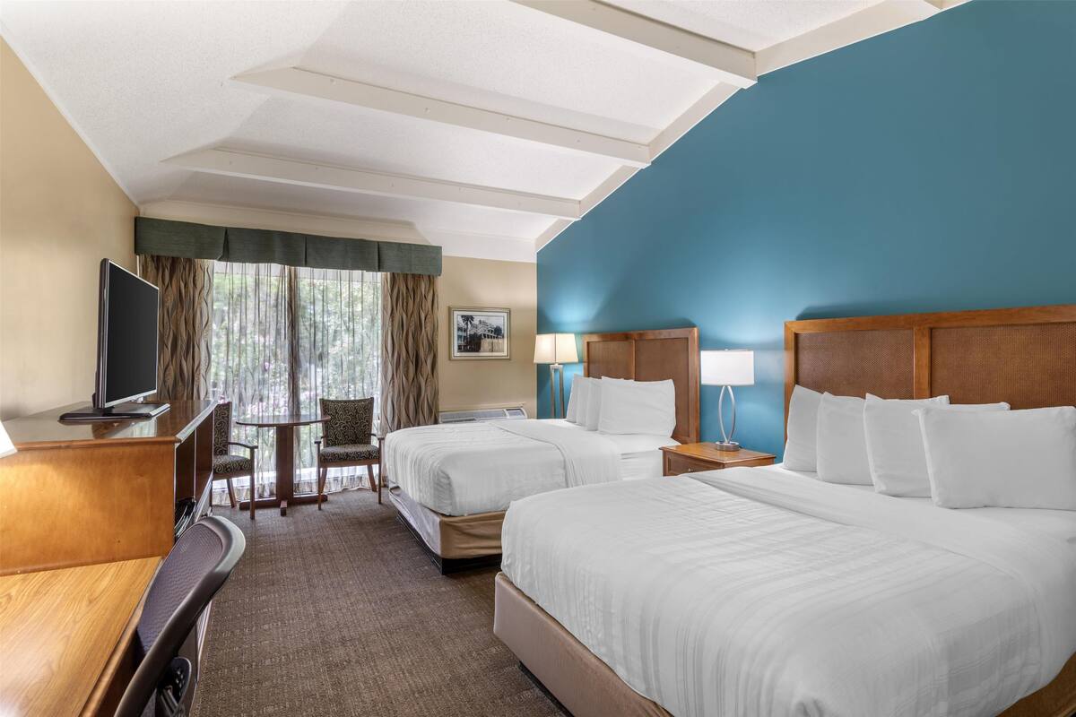 1 bedroom, pillowtop beds, in-room safe, blackout drapes