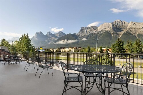 Days Inn by Wyndham Canmore