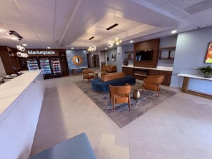 Lobby - Best Western Premier Lakeland North (Lakeland)