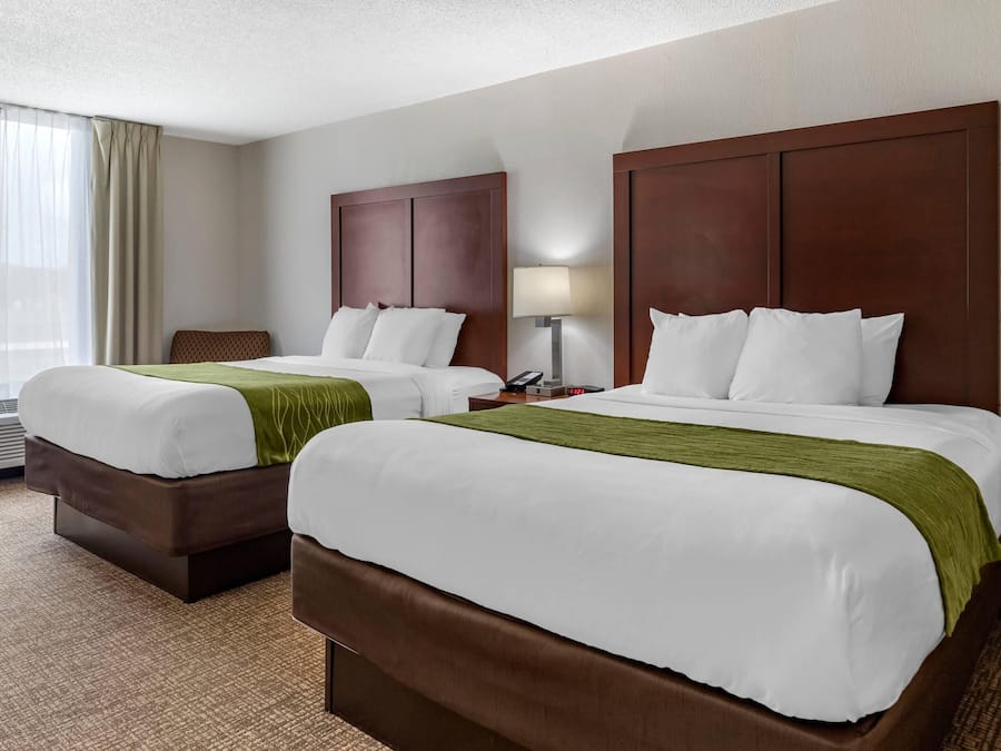 Room, 2 Queen Beds, Non Smoking