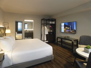 Suite, 1 très grand lit (Skyline)