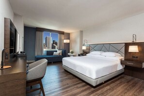 防过敏的被褥、羽绒被、加厚床垫、客房内保险箱