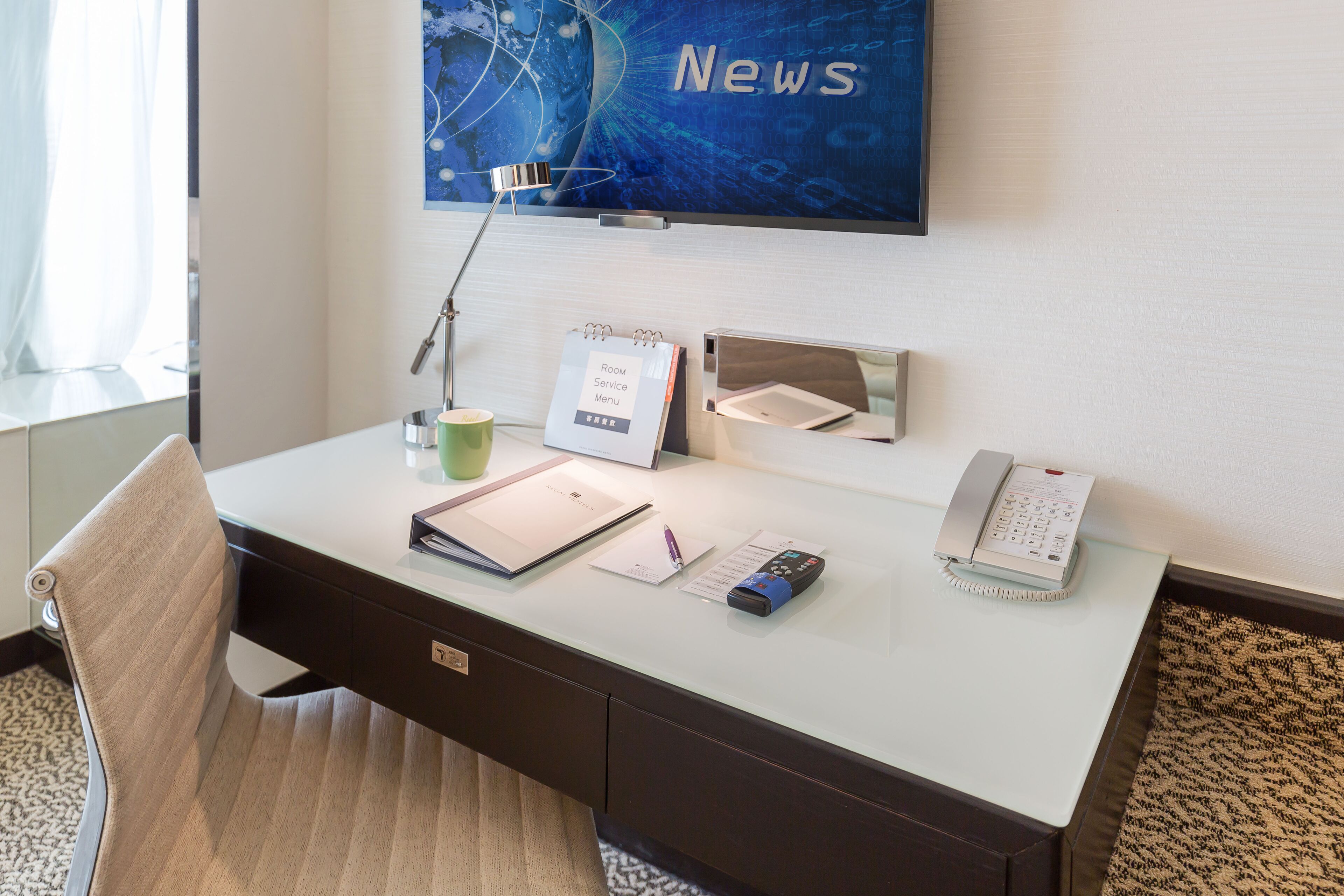 Photo - Regal Riverside Hotel