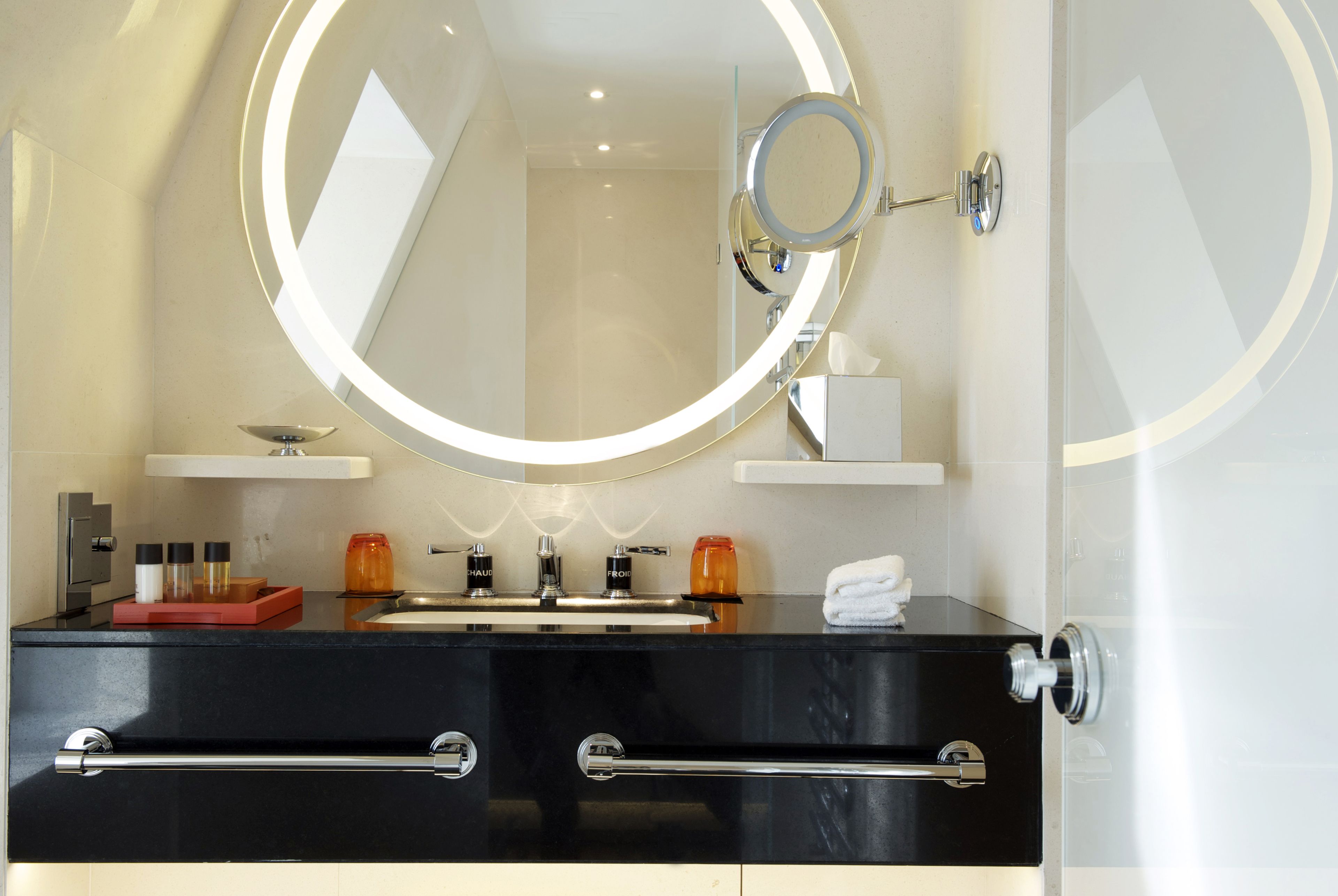 Photo - Hotel Montaigne