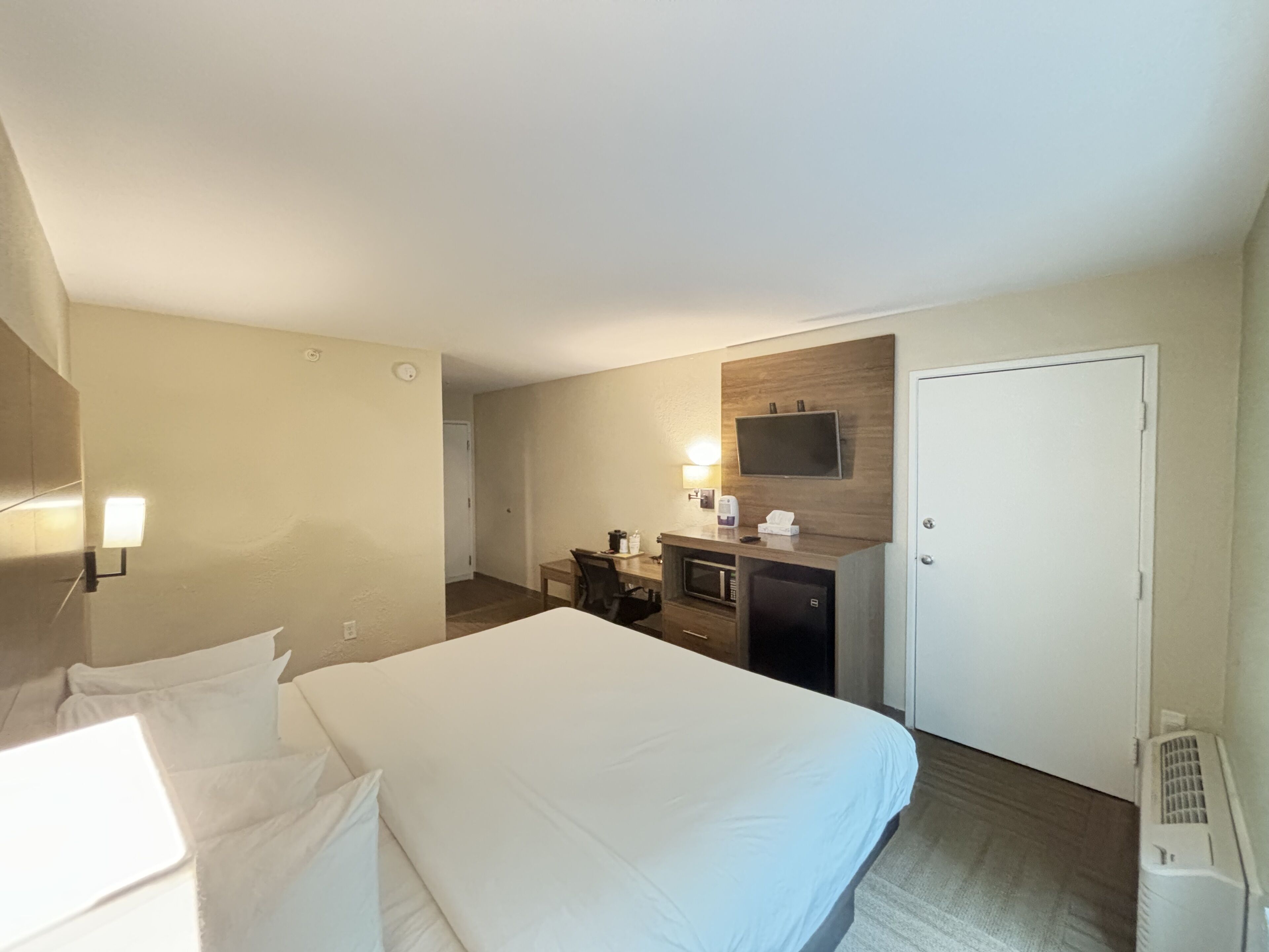 desk, blackout curtains, iron/ironing board, free wifi