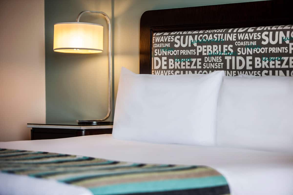 1 chambre, coffre-fort pour ordinateur portable, bureau