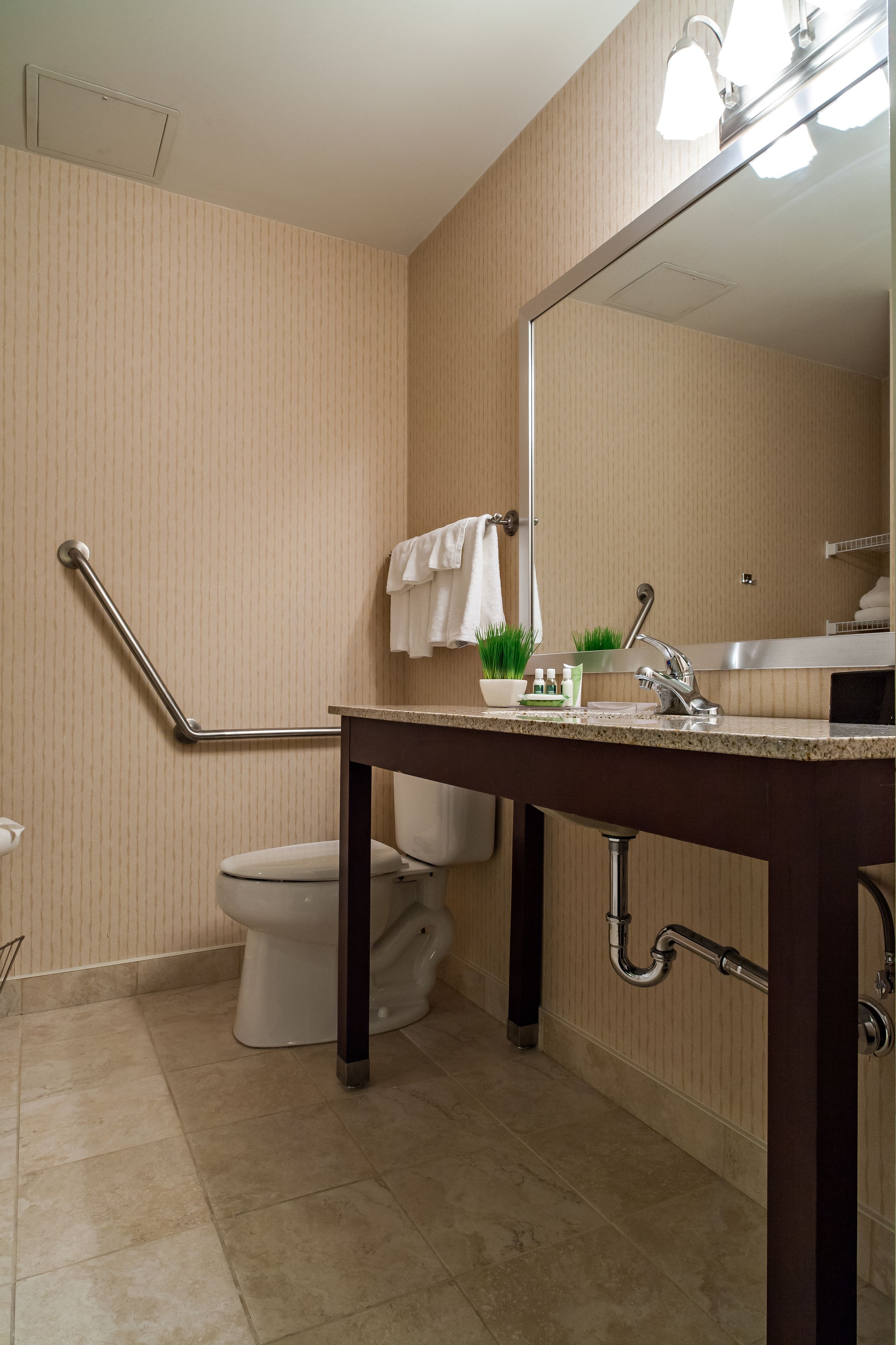 Foto - Best Western Plus Suites Downtown