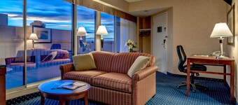 Best Western Plus Suites Downtown
