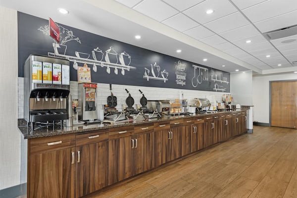 Desayuno de cocina local incluido todos los días