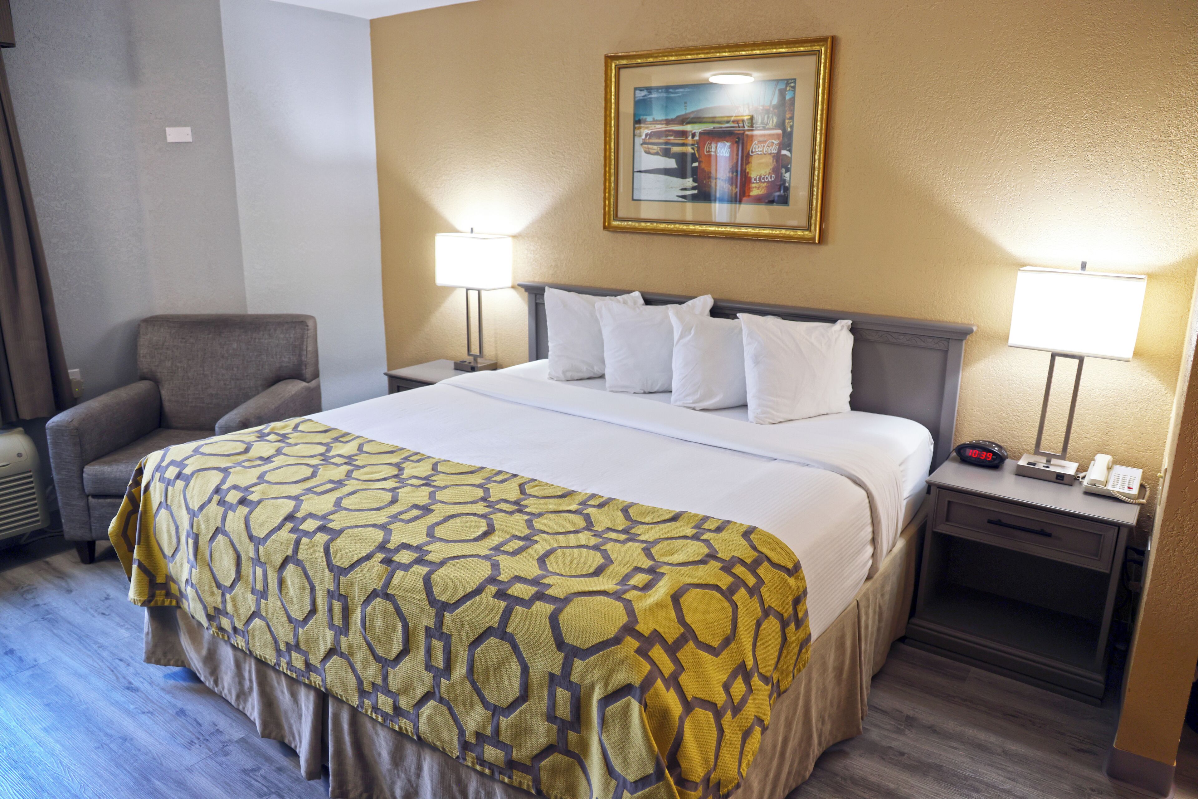 Room, 1 King Bed, Non Smoking