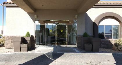 Baymont by Wyndham Barstow Historic Route 66