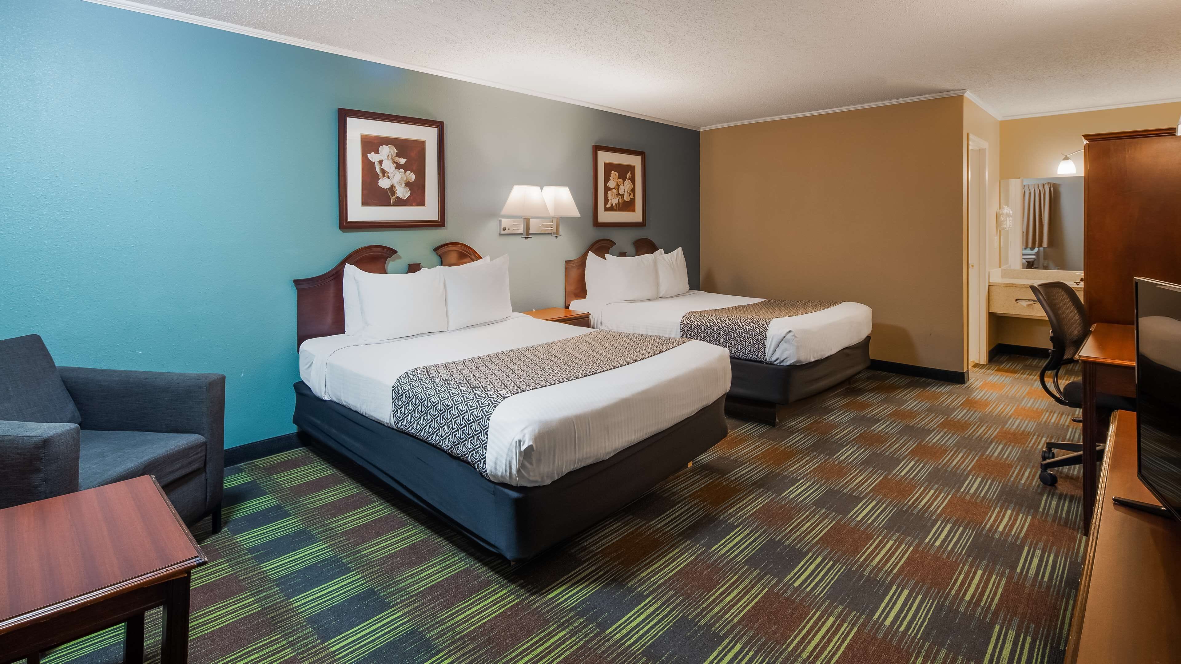 desk, iron/ironing board, free cots/infant beds, free wifi