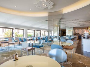 Frokostbuffé hver dag (EUR 22 per person)