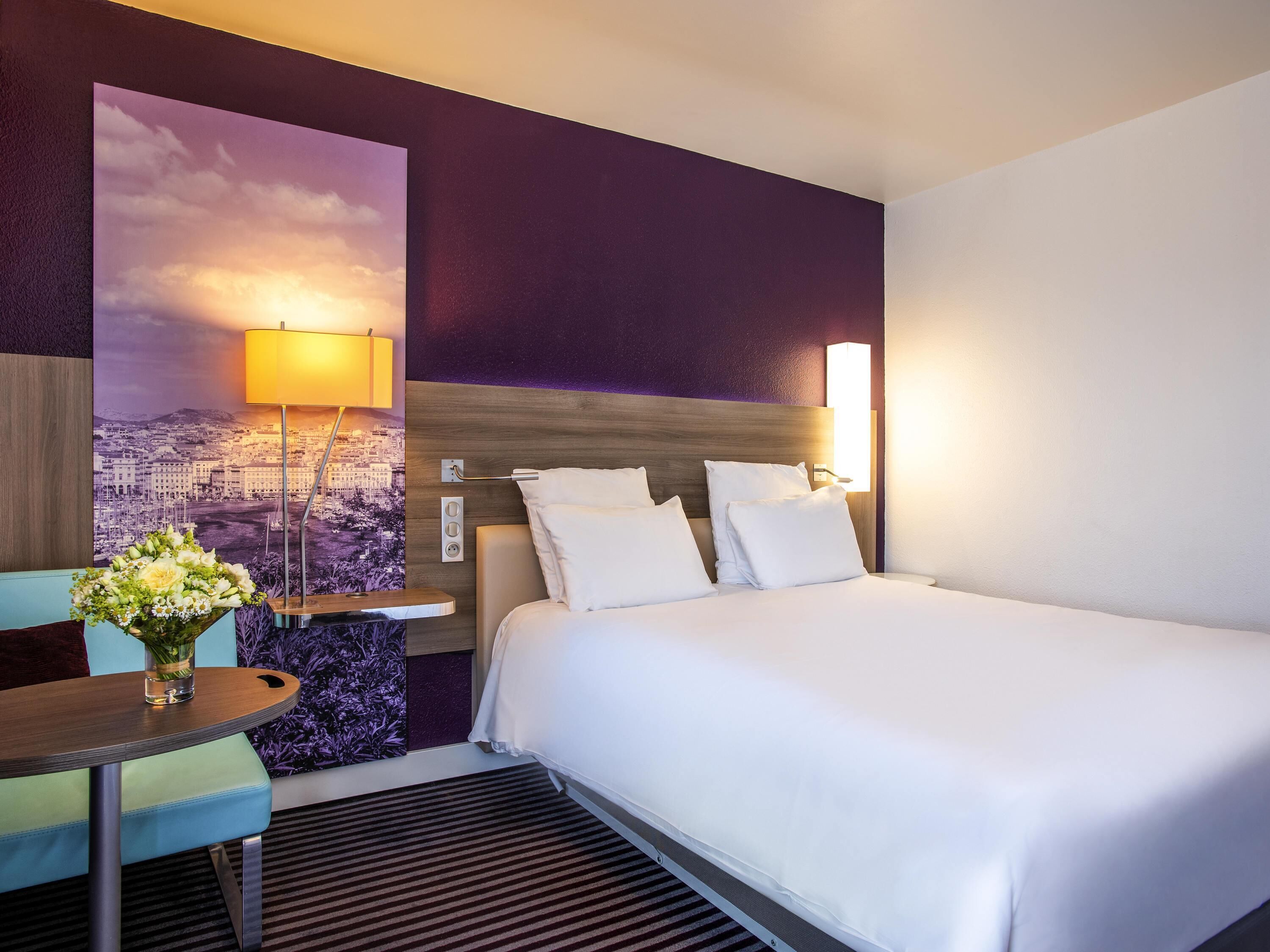 Habitación doble clásica, 1 cama matrimonial | Ropa de cama de alta calidad y minibar 