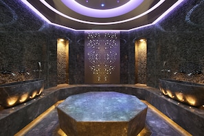 Couples treatment rooms, sauna, steam room, Turkish bath