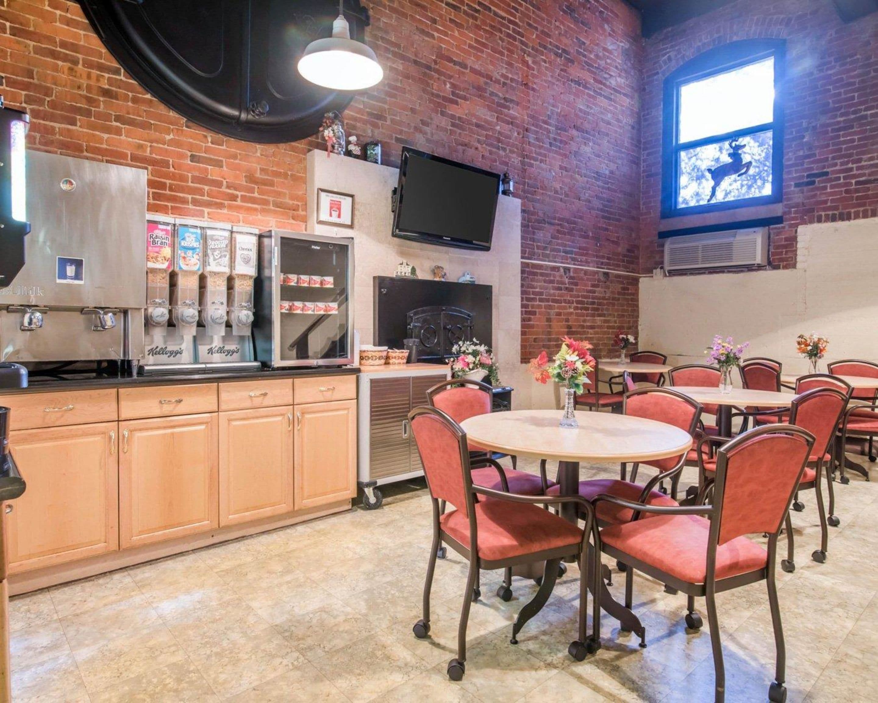 Tägliches inbegriffenes kontinentales Frühstück