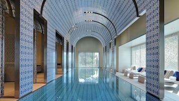 Indoor pool, seasonal outdoor pool, pool loungers