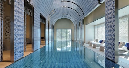 Al Bustan Hotel & Spa