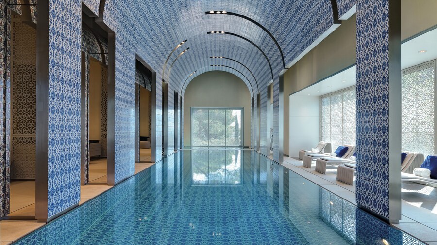 Al Bustan Hotel & Spa