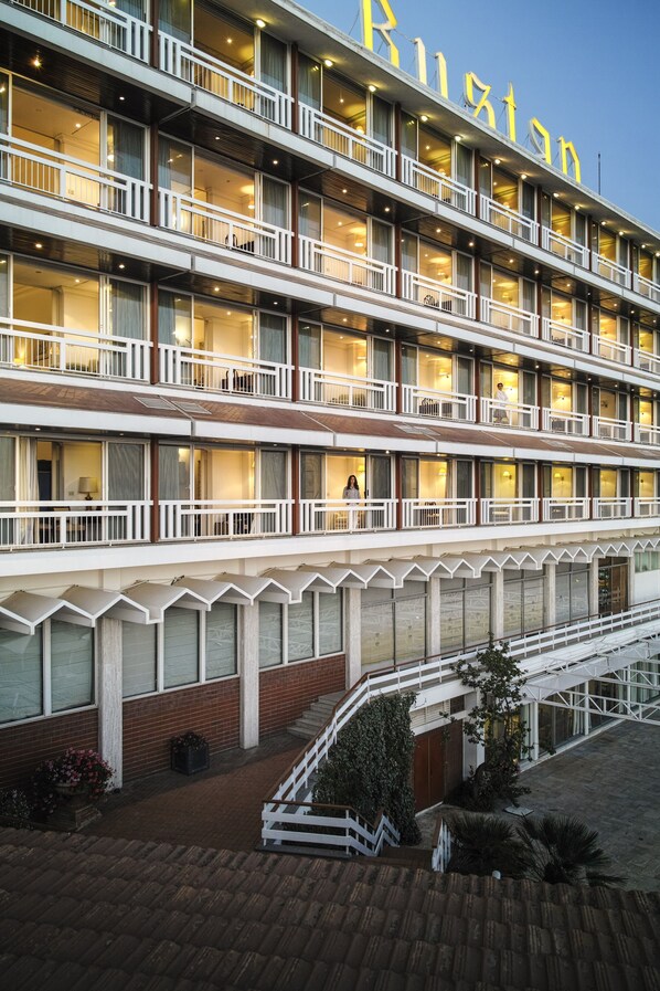 Bagian depan properti