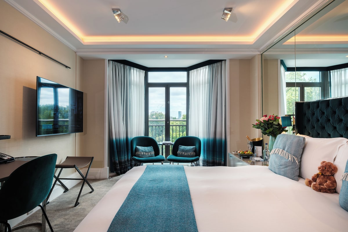 Room, Park View (Bay Window) | 1 bedroom, Egyptian cotton sheets, premium bedding, pillowtop beds