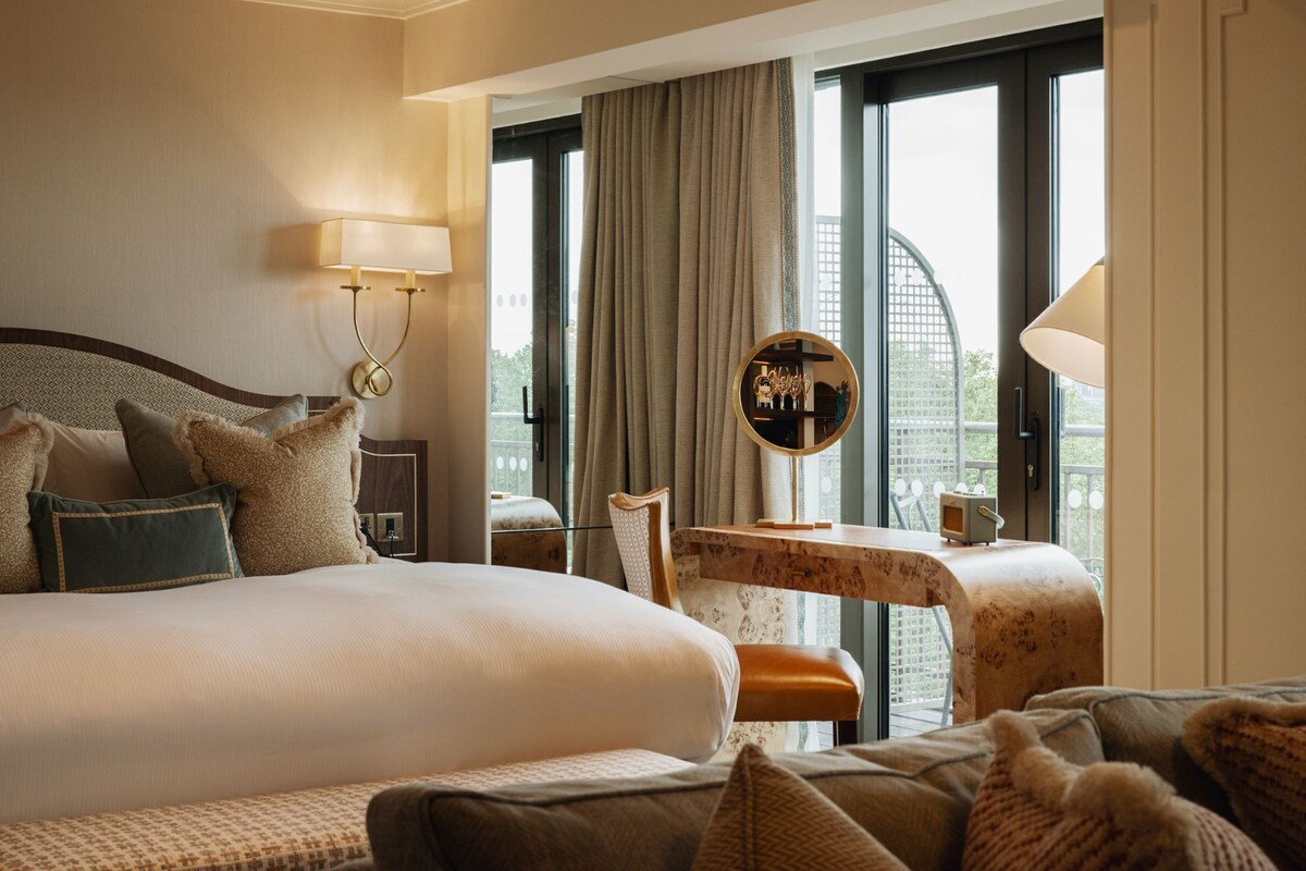 Royal Suite | 1 bedroom, Egyptian cotton sheets, premium bedding, pillowtop beds