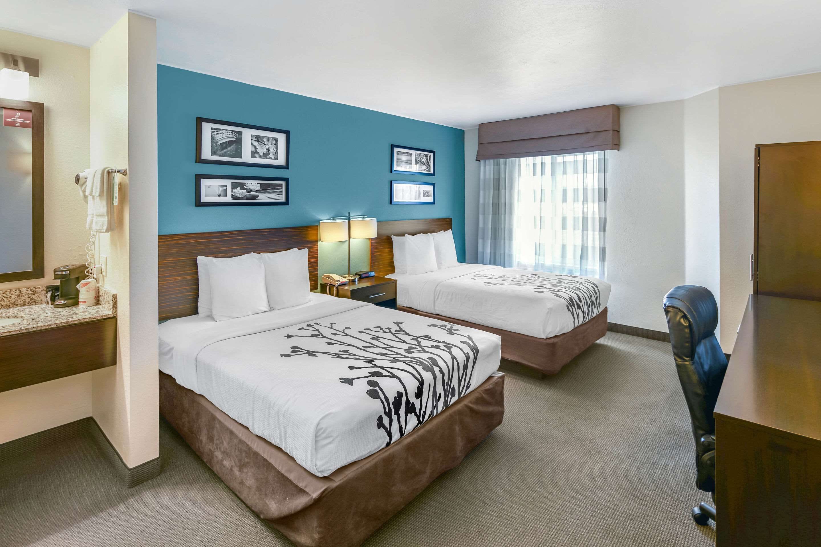 Ropa de cama de alta calidad y escritorio 