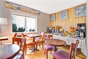 Salle à déjeuner