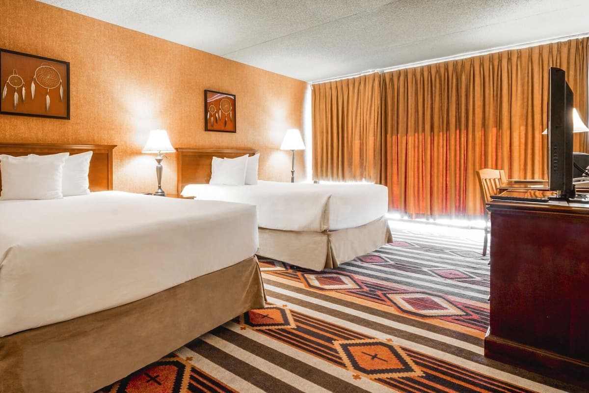 Premium bedding, in-room safe, individually decorated, desk