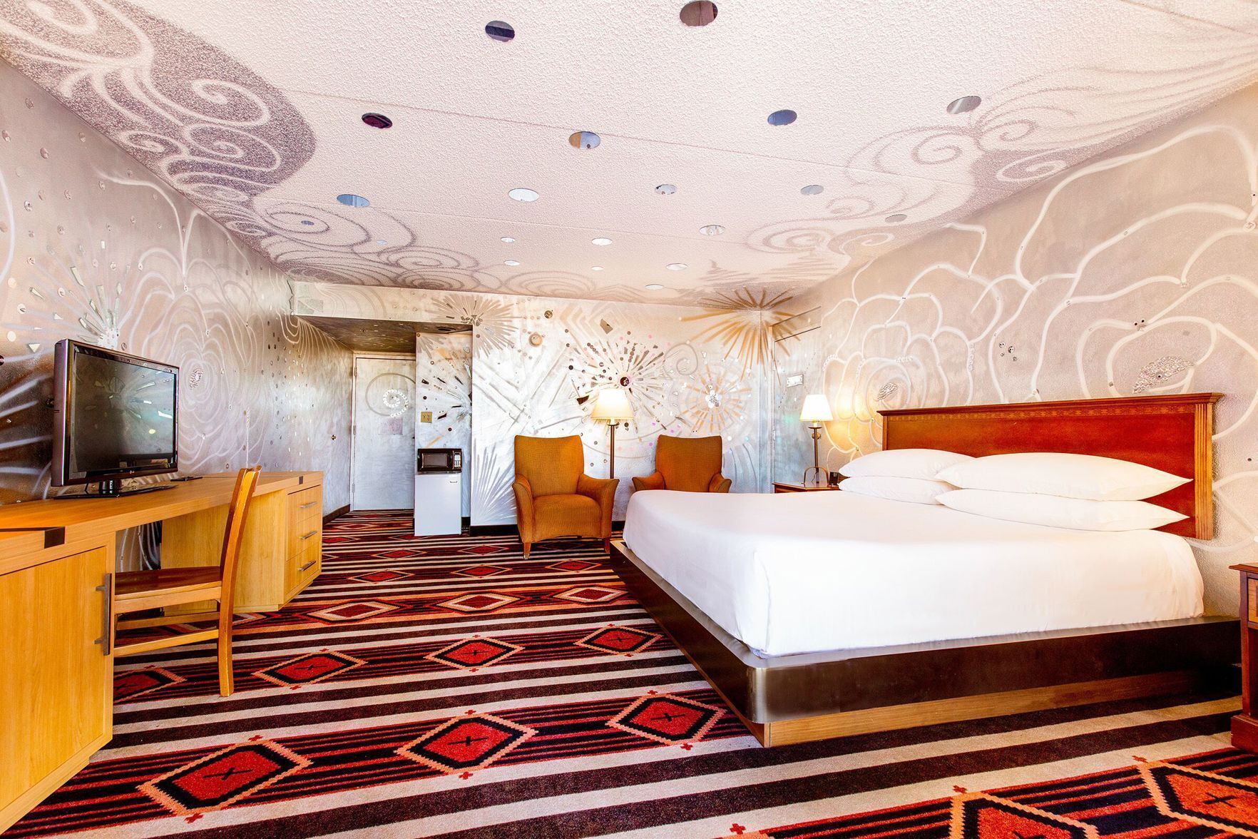 Premium bedding, in-room safe, individually decorated, desk