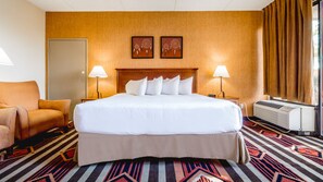 Junior Suite, Mountain View | Premium bedding, in-room safe, individually decorated, desk