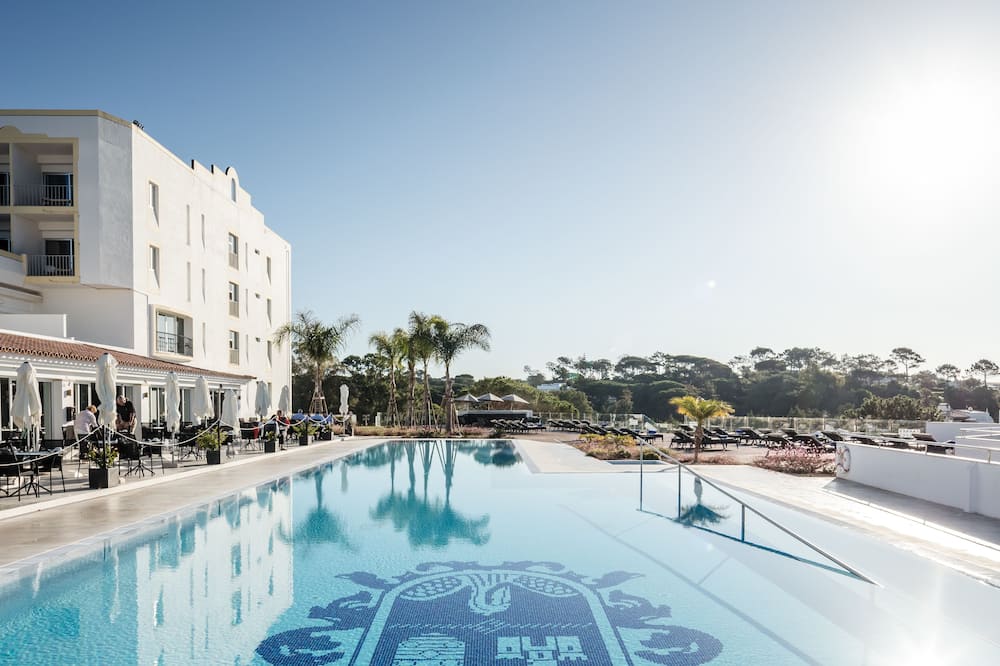 Dona Filipa Hotel