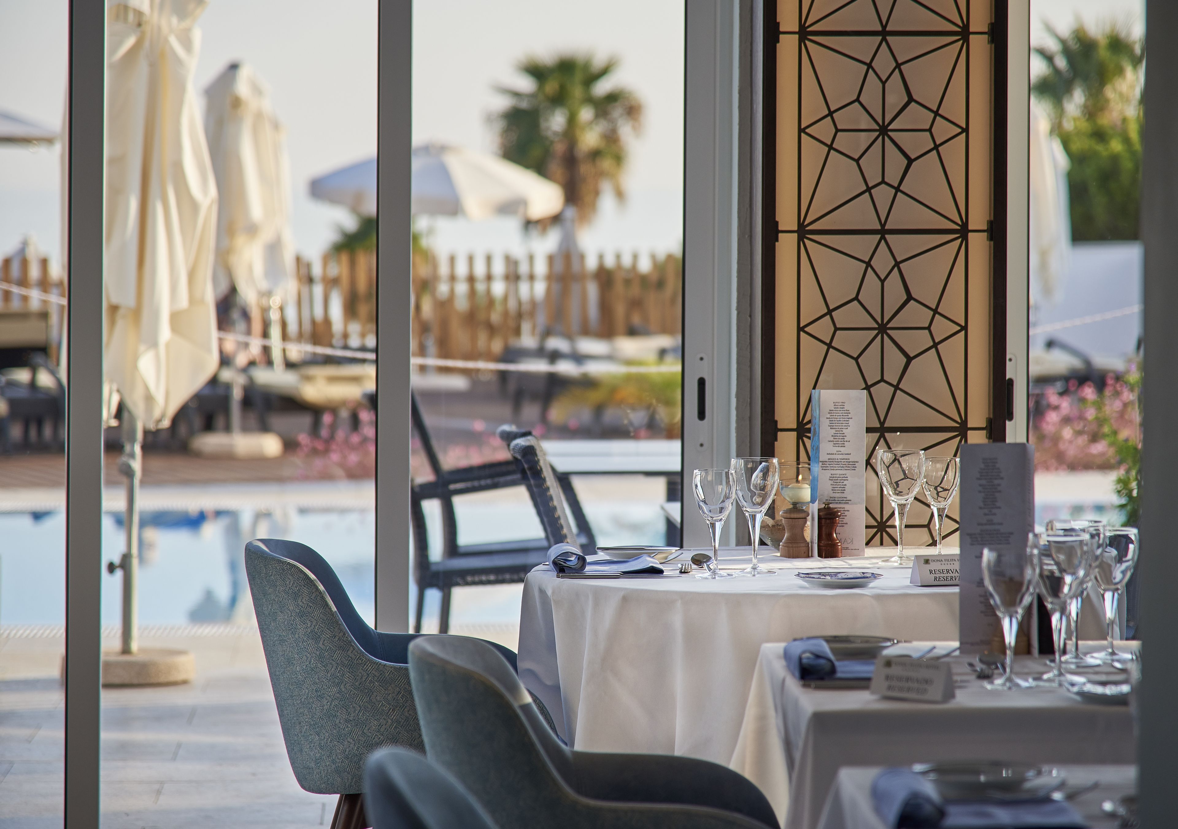 breakfast, lunch, dinner served; international cuisine, pool views